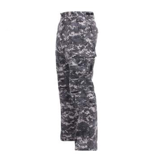military and police store: military and police store: vintage paratrooper fatigues: subdued urban digital